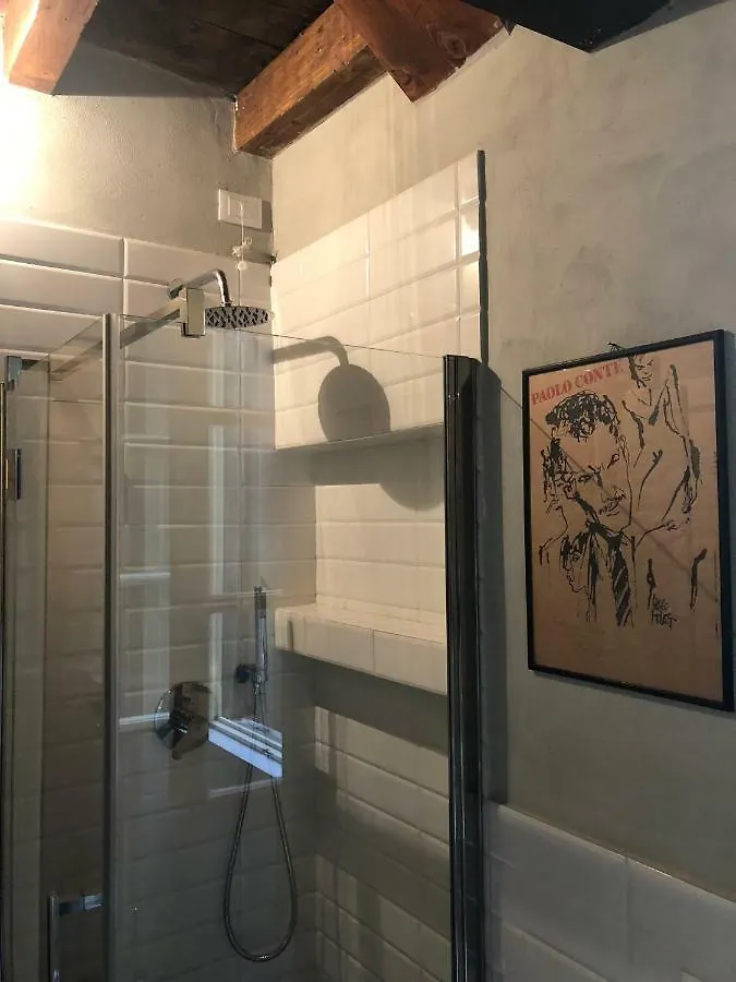 Apartment Olivia Suite Charme&Relax Bergamo Italy